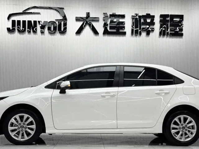 Toyota Corolla — Фото автомобиля 7