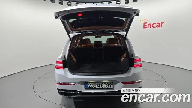 Genesis GV80 — Фото автомобиля 25