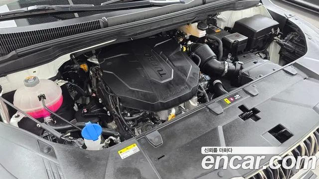 Kia Carnival Generation 4 — Фото автомобиля 6