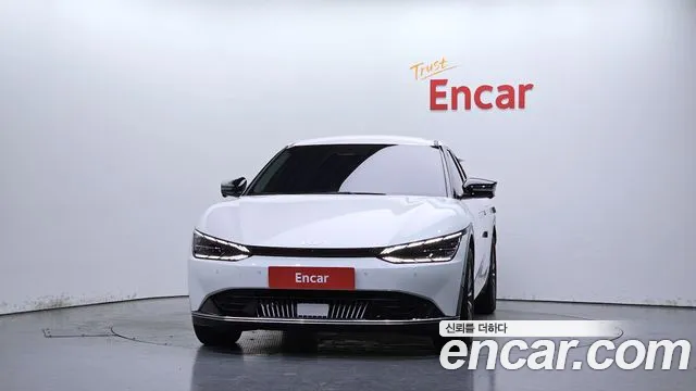 Kia EV6 — Фото автомобиля 3