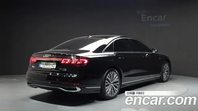 Audi A8 D5 — Фото автомобиля 2