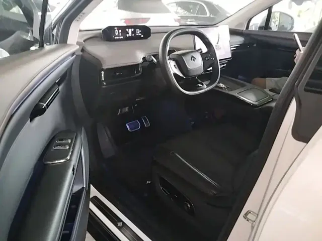 GAC Hyptec HT — Фото автомобиля 15