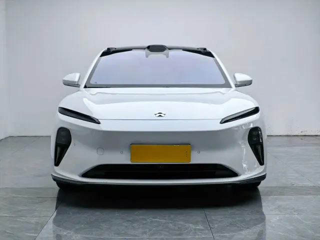 Nio ET5 Touring — Фото автомобиля 8