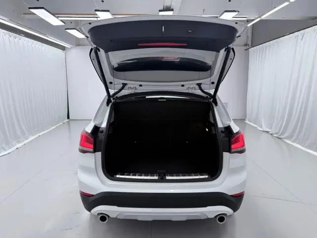 BMW X1 — Фото автомобиля 15