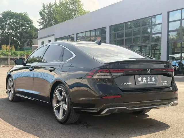 Honda Accord — Фото автомобиля 19