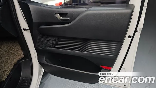 Hyundai Staria Staria Карго 5 мест — Фото автомобиля 25
