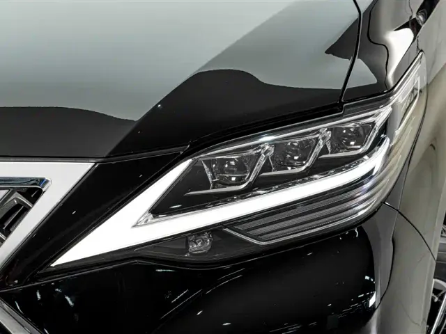 Lexus LM — Фото автомобиля 4