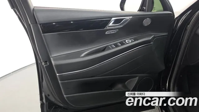 Genesis GV80 — Фото автомобиля 13