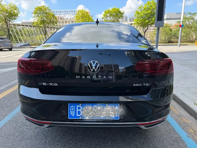 Volkswagen Magotan — Фото автомобиля 5