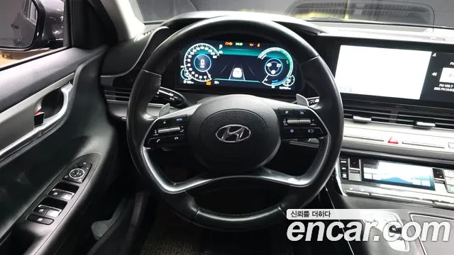 Hyundai Grandeur Premium — Фото автомобиля 4