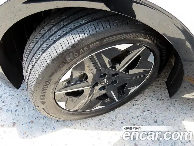 Kia EV6 — Фото автомобиля 20
