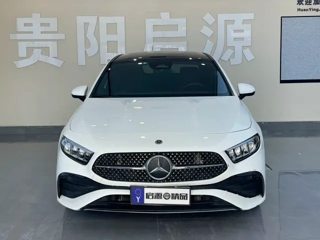 Mercedes-Benz A-Class — Фото автомобиля 2