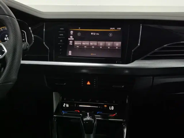 Volkswagen Passat — Фото автомобиля 12
