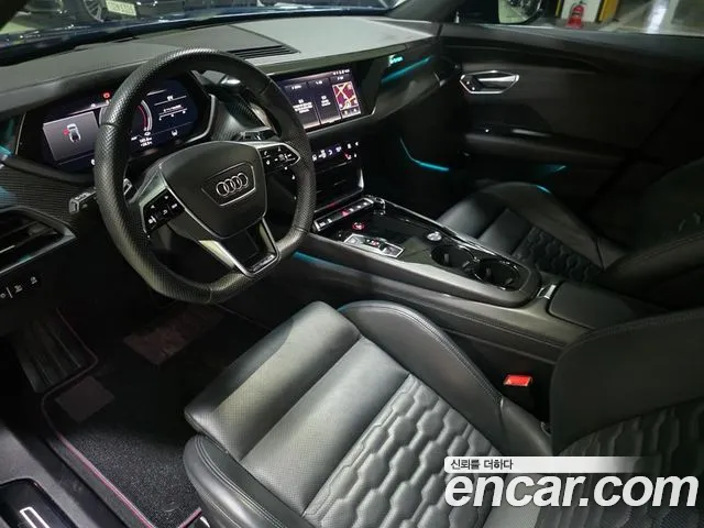 Audi e-tron GT — Фото автомобиля 10