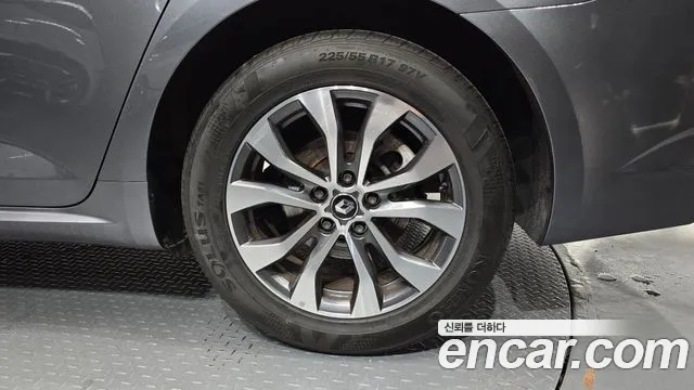 Renault Korea SM6 New — Фото автомобиля 6
