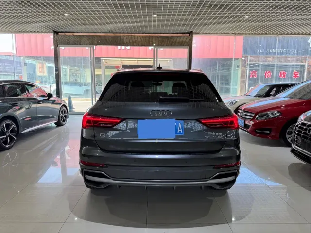 Audi Q3 — Фото автомобиля 5