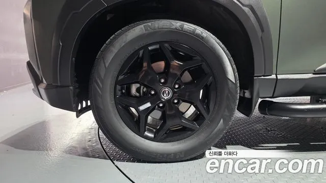KG_Mobility_Ssangyong Rexton Новый Rexton Sport Дизель 2.2 4WD — Фото автомобиля 5