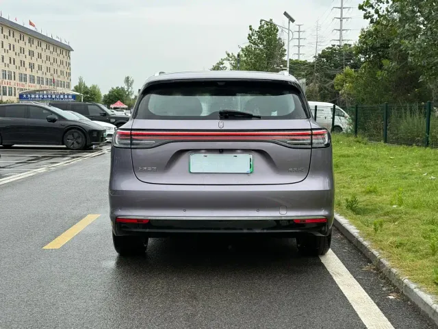 Shangjie SUV — Фото автомобиля 15