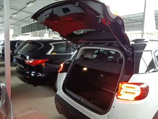 Citroen Tianyi C5 AIRCROSS — Фото автомобиля 18
