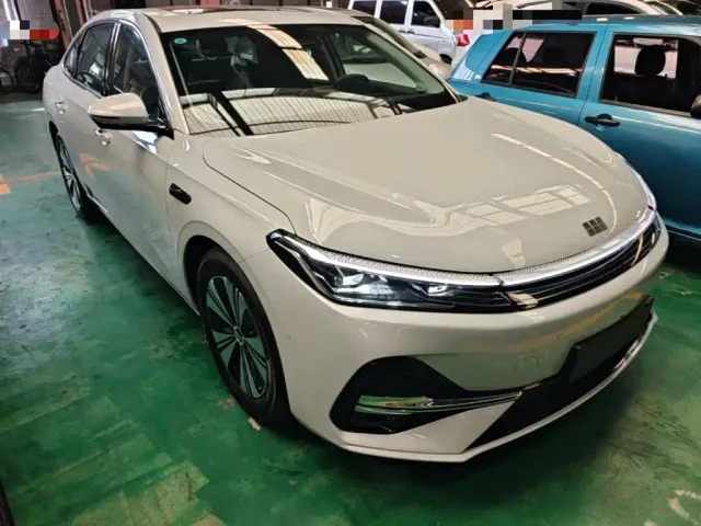 Geely Galaxy A7 — Фото автомобиля 21