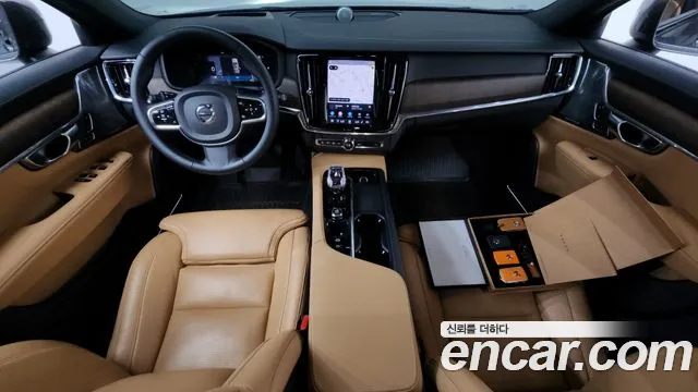 Вольво V90 — Фото автомобиля 7