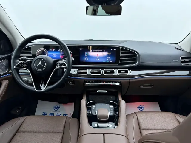 Mercedes-Benz GLE-Class — Фото автомобиля 3