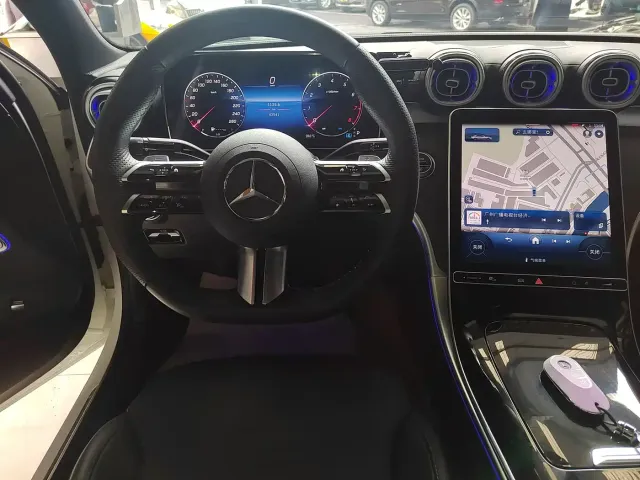 Mercedes-Benz C-Class — Фото автомобиля 12