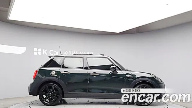 MINI Cooper — Фото автомобиля 16