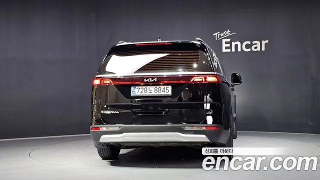 Kia Canival Carnival 4 поколение Дизель 11 мест Prestige — Фото автомобиля 4