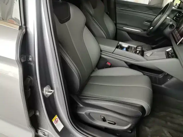BYD Qin L — Фото автомобиля 24