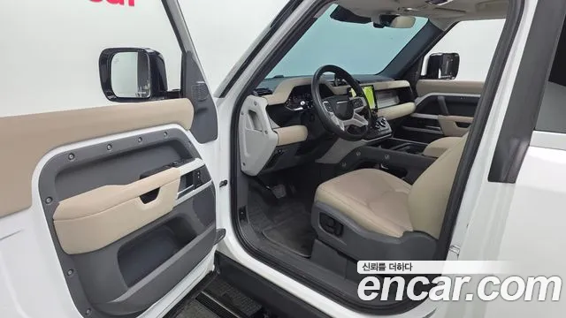 Land Rover Defender Defender (L663) — Фото автомобиля 10