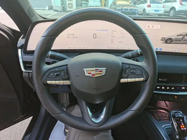 Cadillac CT5 — Фото автомобиля 10