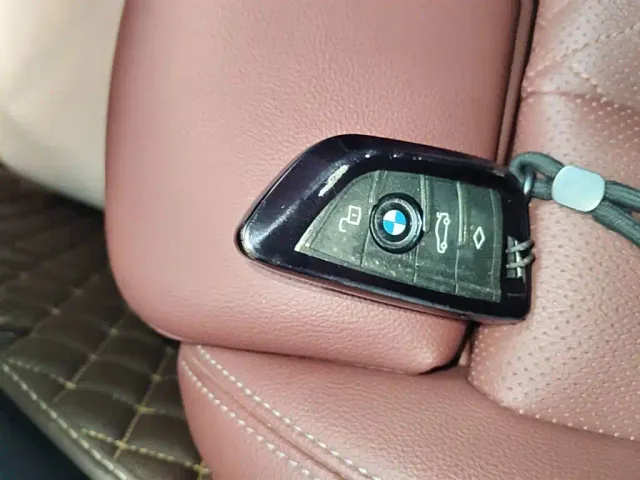 BMW i3 — Фото автомобиля 8