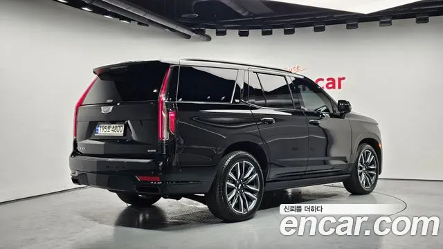 Cadillac Escalade Escalade 5 поколение — Фото автомобиля 2
