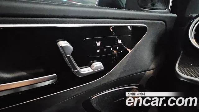 Mercedes-Benz C-Class — Фото автомобиля 9