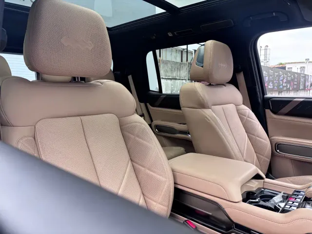 BYD FangChengBao Leopard 8 — Фото автомобиля 24