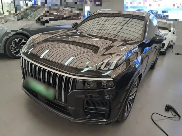 Фотография автомобиля — Lynk & Co 09 EM-P