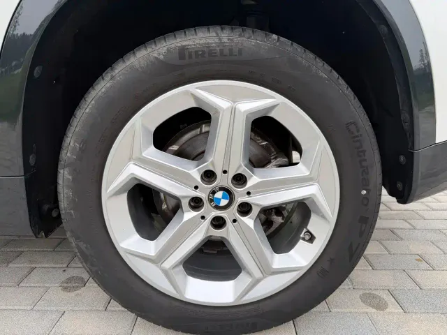 BMW X1 — Фото автомобиля 29