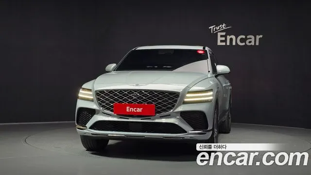 Genesis GV80 — Фото автомобиля 3