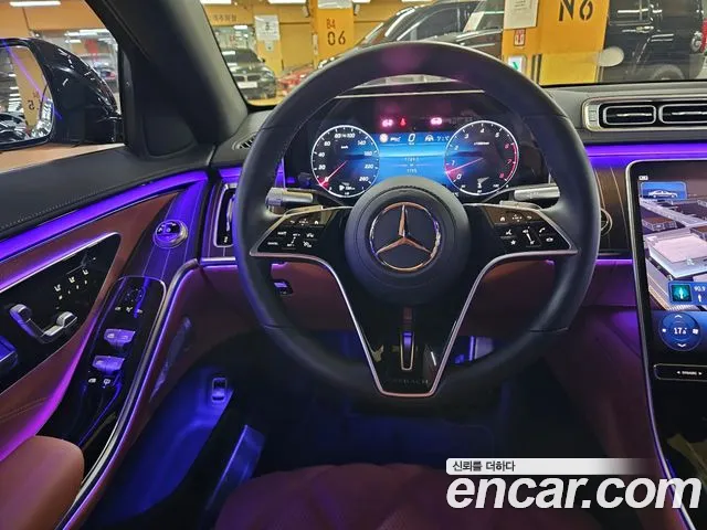 Mercedes-Benz S-Class — Фото автомобиля 13