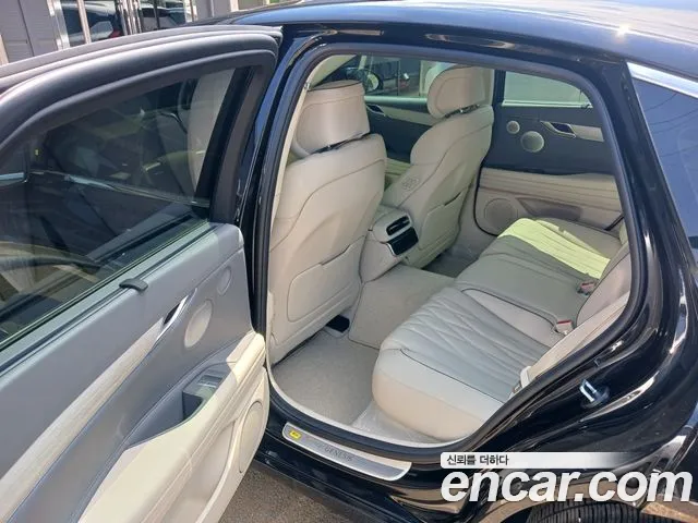 Genesis G80 Бензин 2.5 турбо 2WD — Фото автомобиля 15