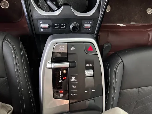 BMW X1 — Фото автомобиля 12