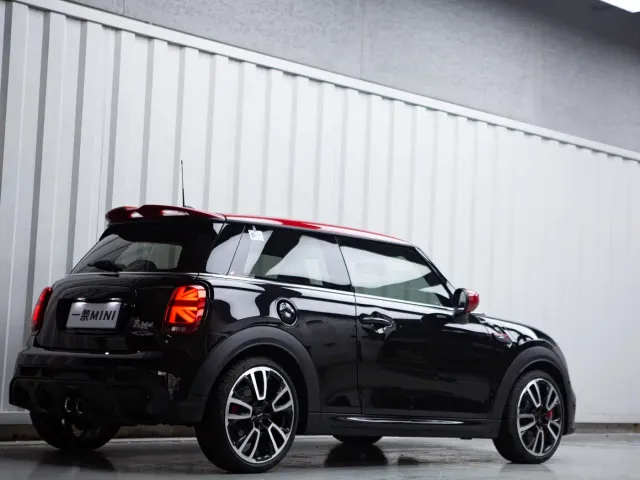 MINI John Cooper Works — Фото автомобиля 4
