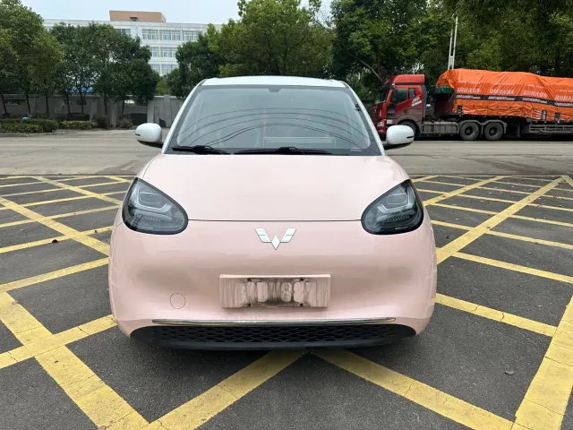 Wuling Bingo — Фото автомобиля 2