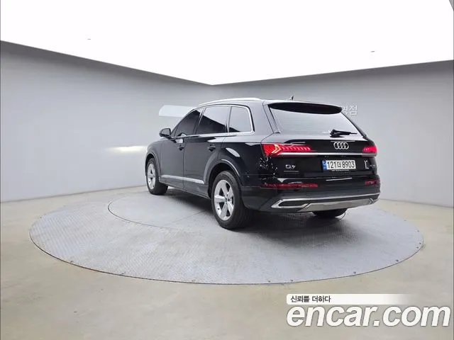 Audi Q7 4M — Фото автомобиля 4