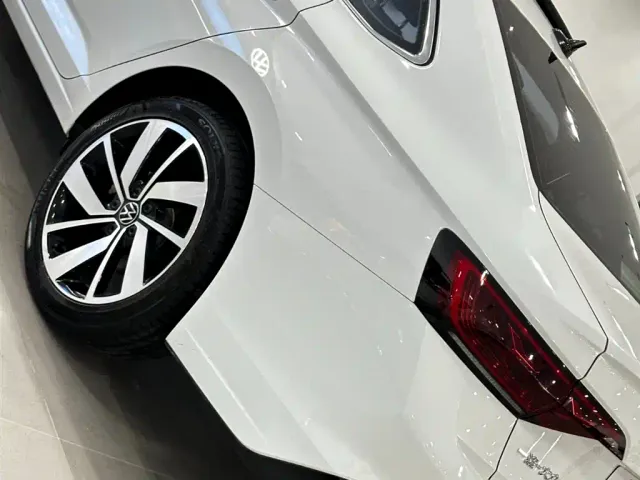 Volkswagen Sagitar — Фото автомобиля 24