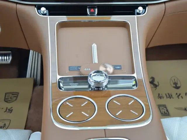 Maextro S800 — Фото автомобиля 9