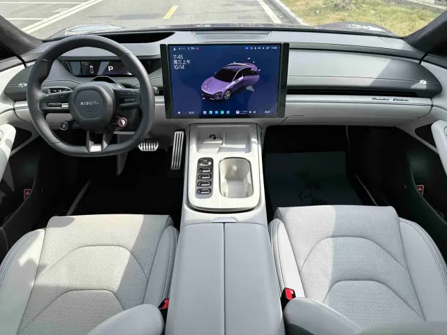 Xiaomi SU7 — Фото автомобиля 10