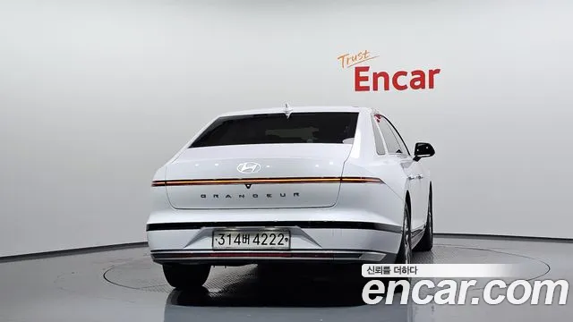 Hyundai Grandeur Grandeur (GN7) 3.5 LPG 2WD (Такси) — Фото автомобиля 4