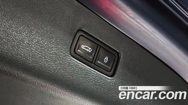 Genesis GV80 2.5T Бензин 2WD — Фото автомобиля 17